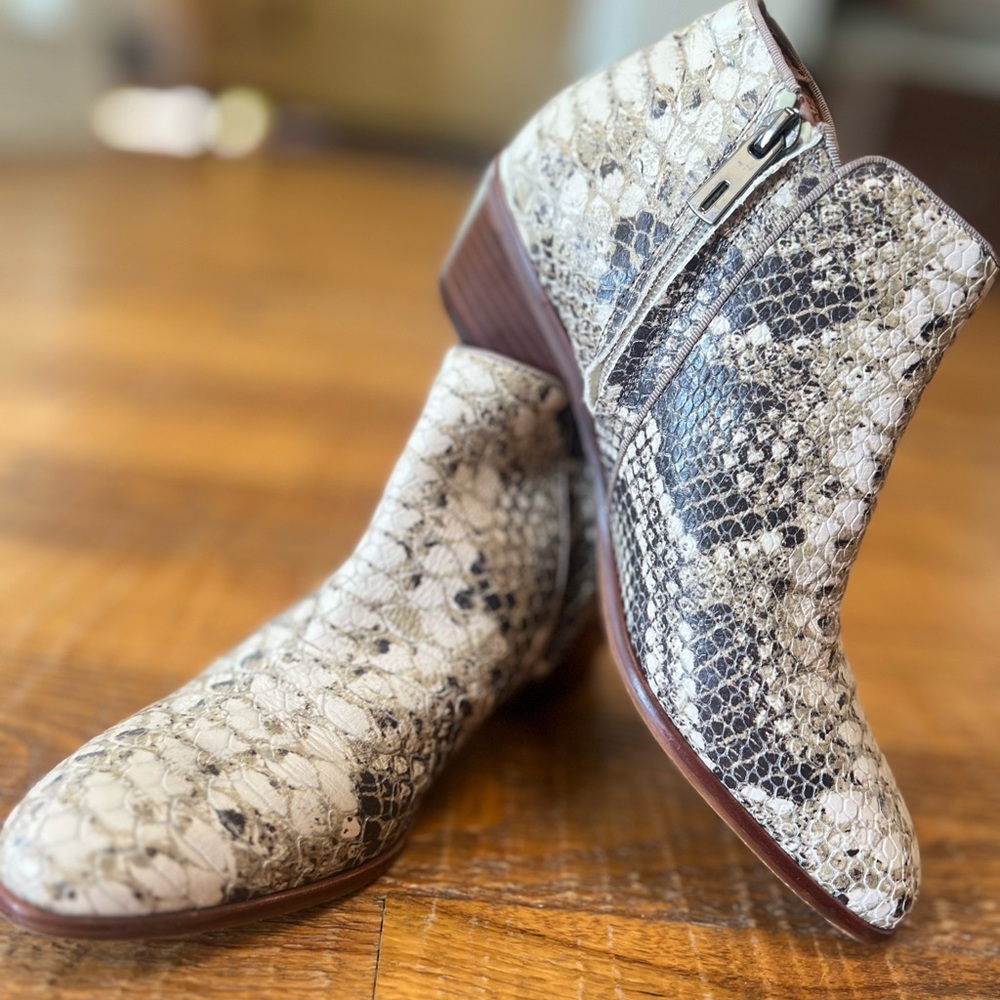 Sam Edelman Petty Ankle Bootie Python Snakeskin W… - image 6